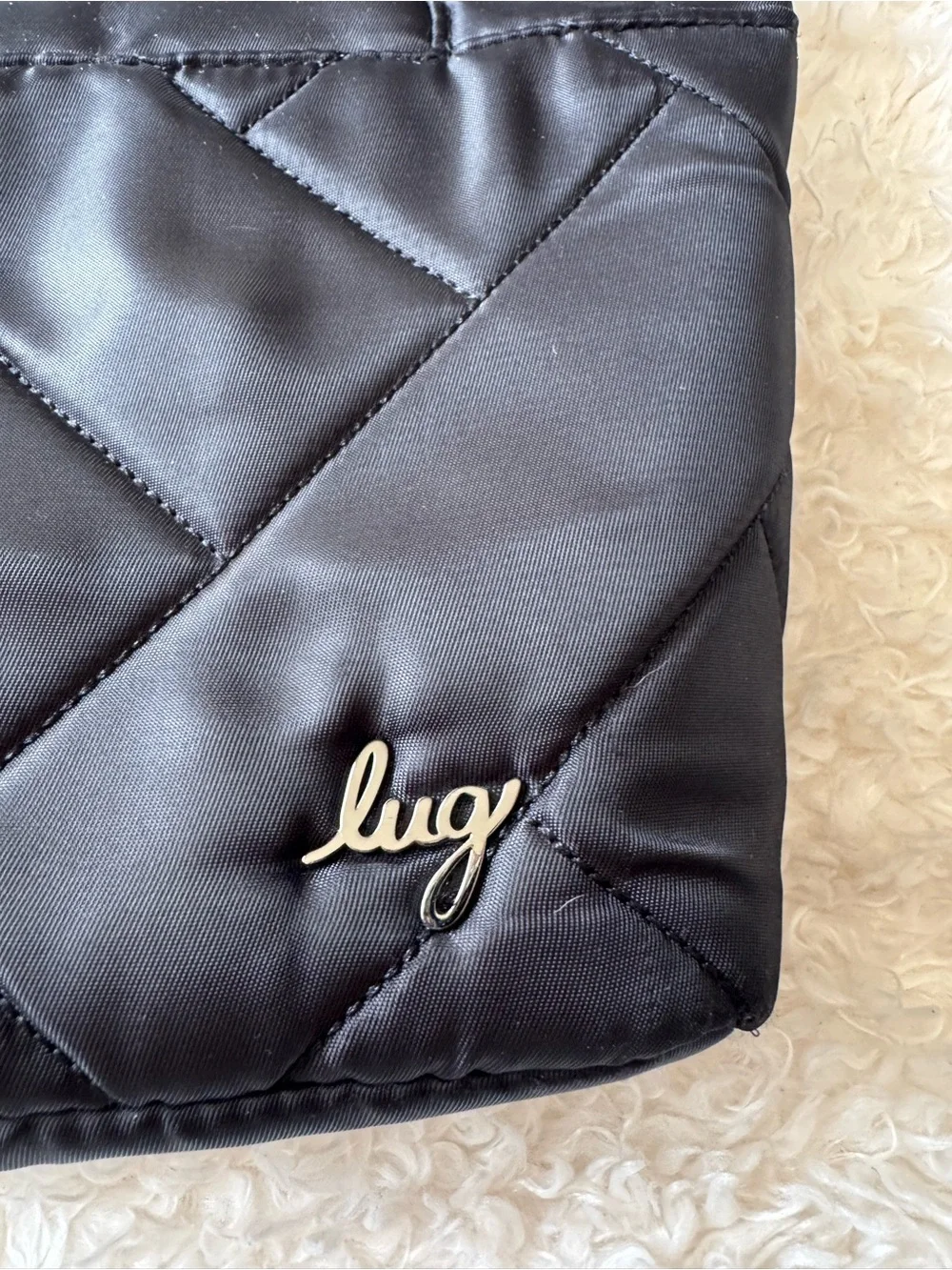 lug flare black